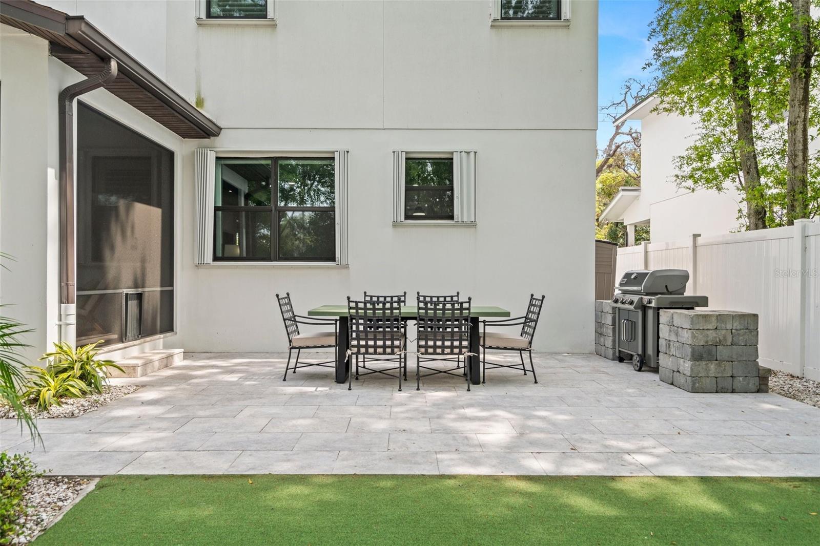 WESTERN HEIGHTS - Residential