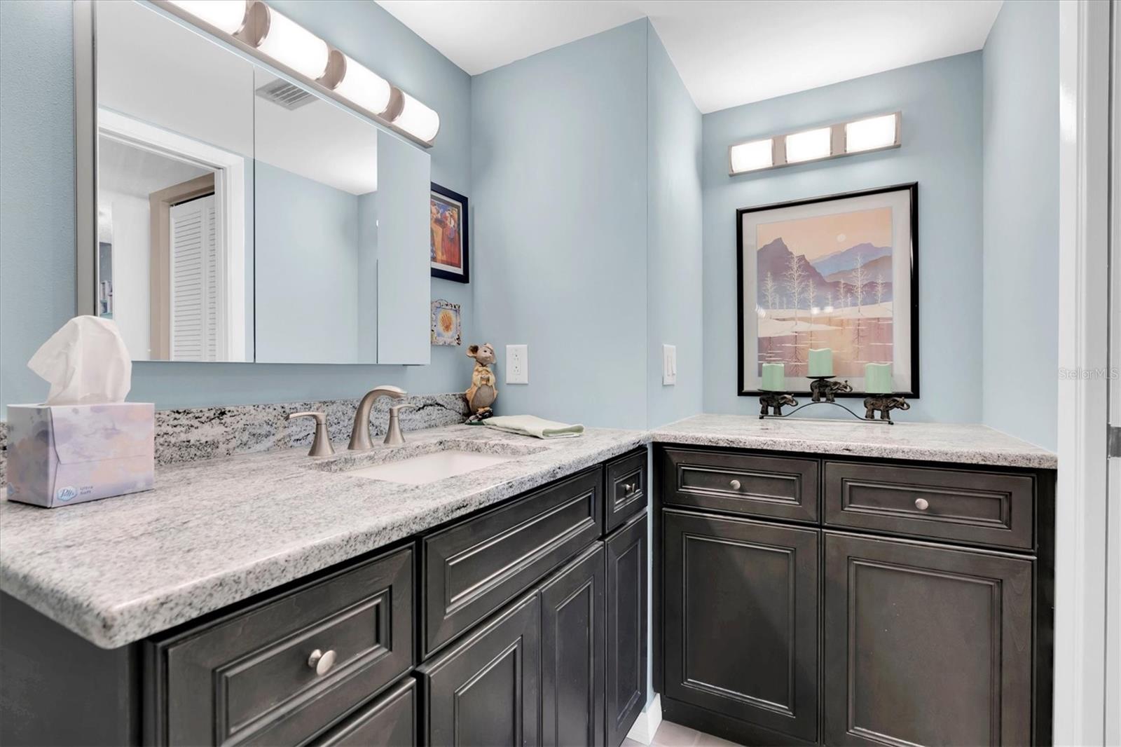 ISLAND VIEW SOUTH CONDO - Residential