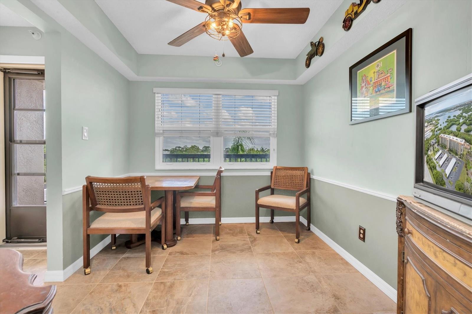 ISLAND VIEW SOUTH CONDO - Residential