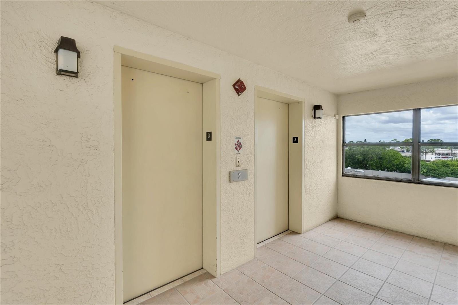 ISLAND VIEW SOUTH CONDO - Residential