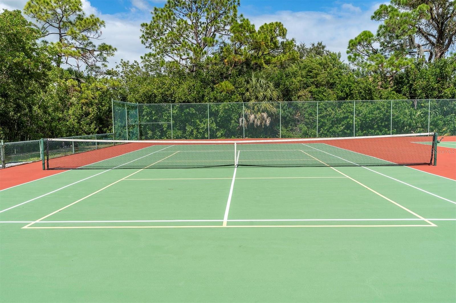 ISLAND VIEW SOUTH CONDO - Residential