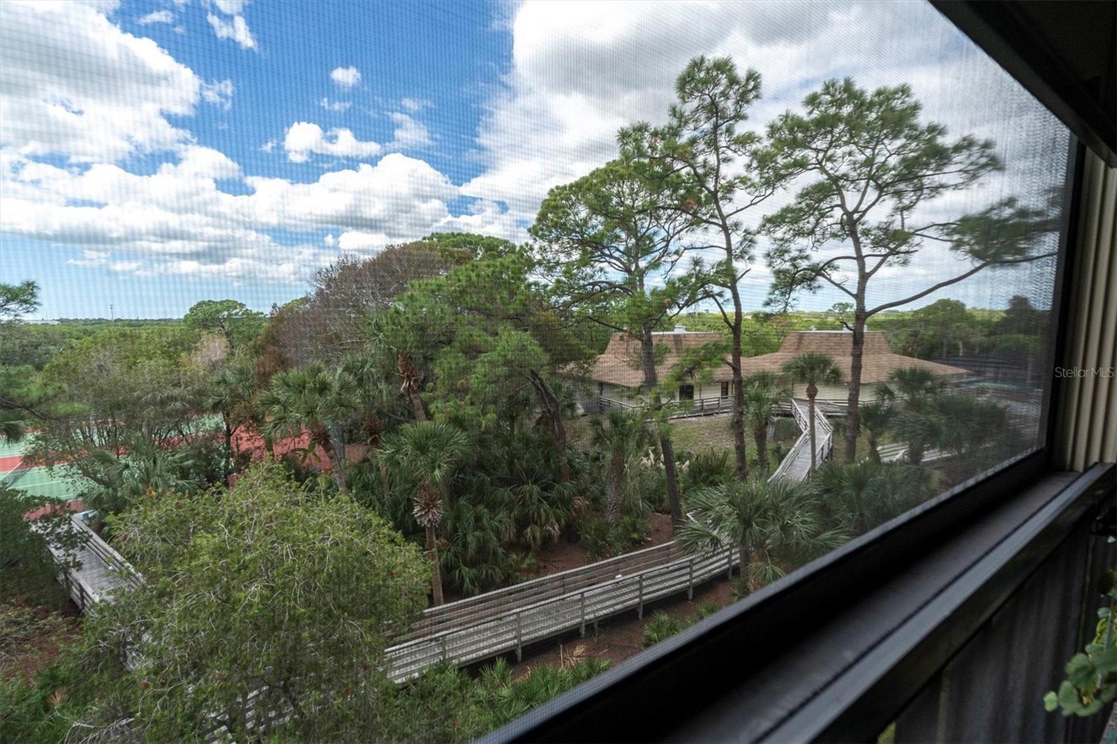 ISLAND VIEW SOUTH CONDO - Residential