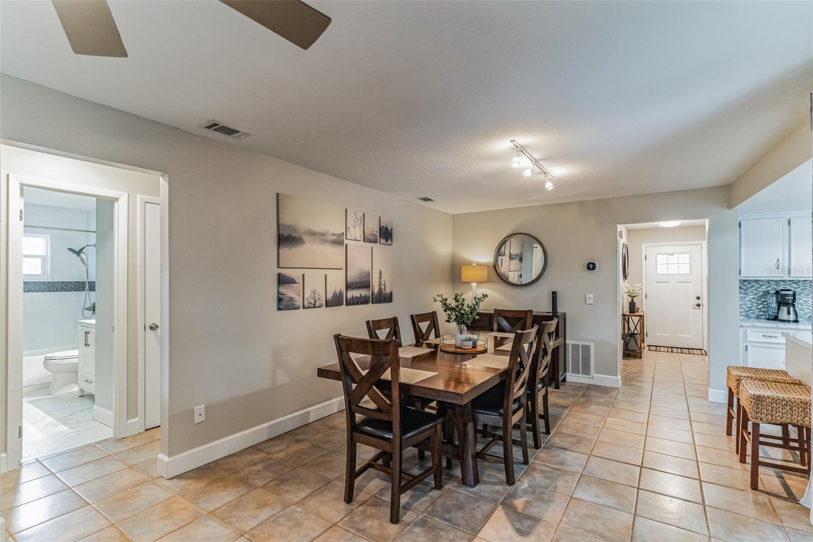 RIVERWOOD VILLAGE - Residential