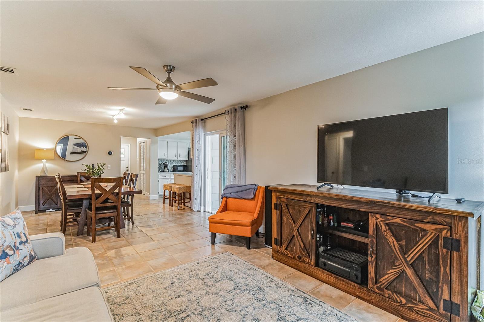 RIVERWOOD VILLAGE - Residential