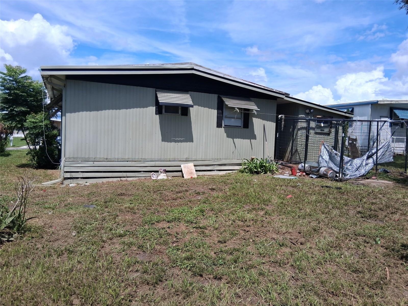2611 CARPENTER PLACE