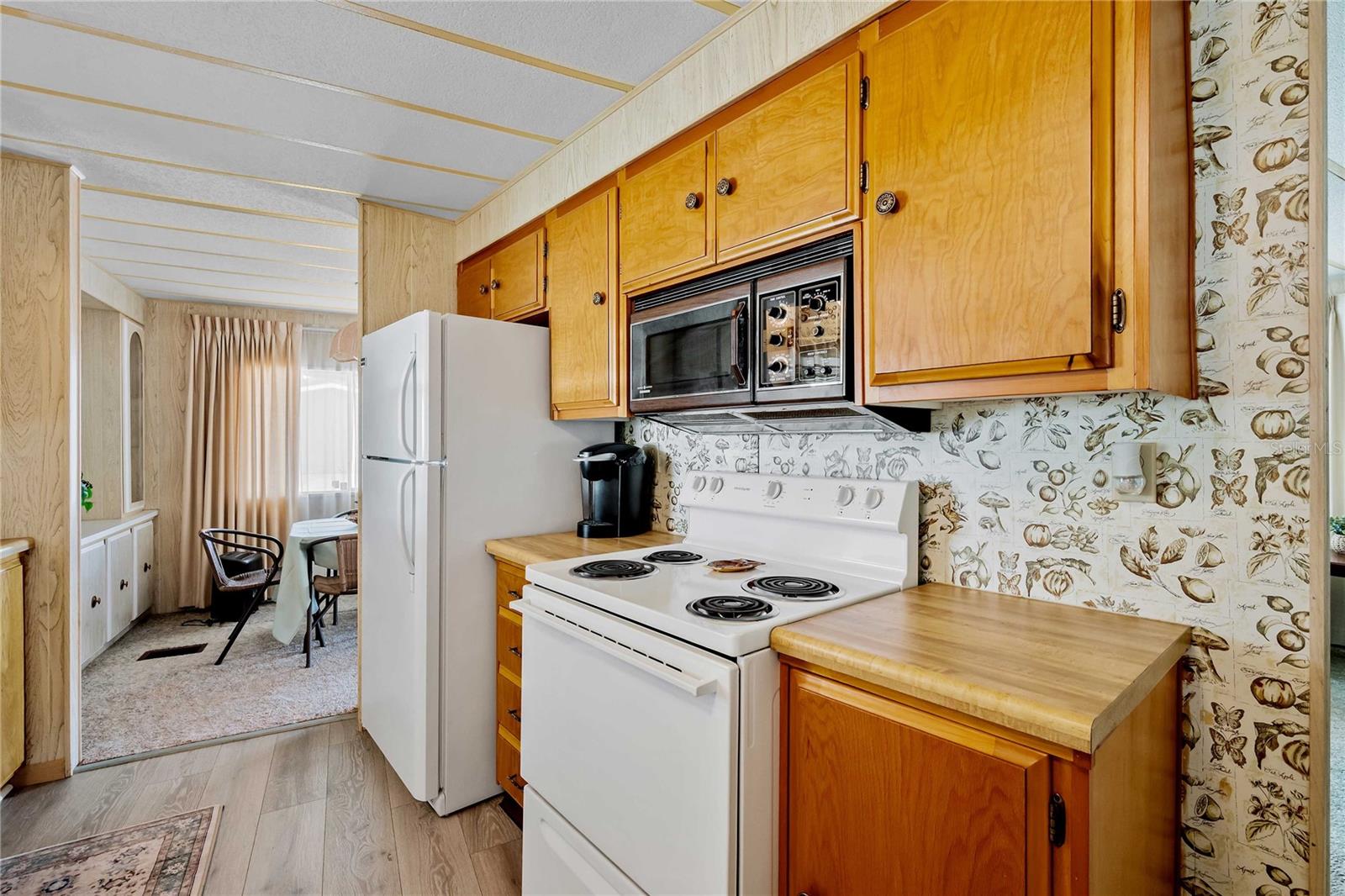 LAKE BETMAR ESTATES - Residential
