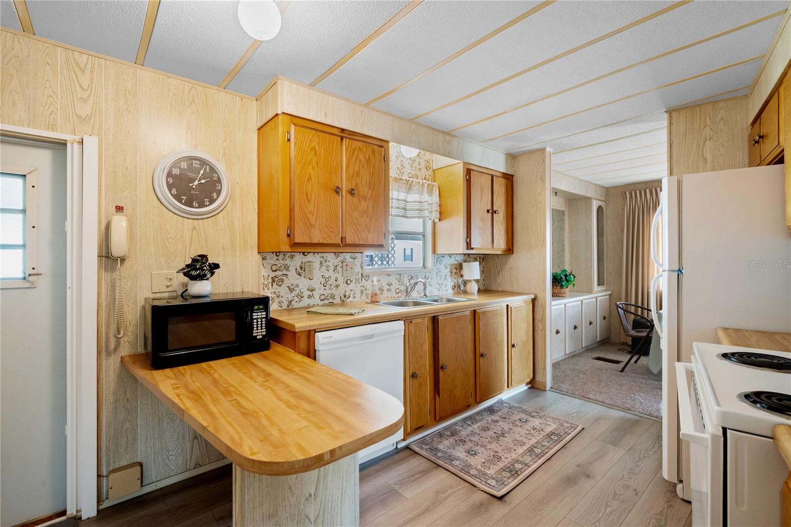 LAKE BETMAR ESTATES - Residential
