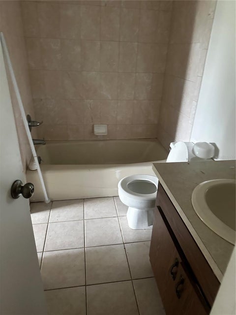 Tiny photo for 3614 NE 21st Street, Ocala, FL 34470 (MLS # OM734589)