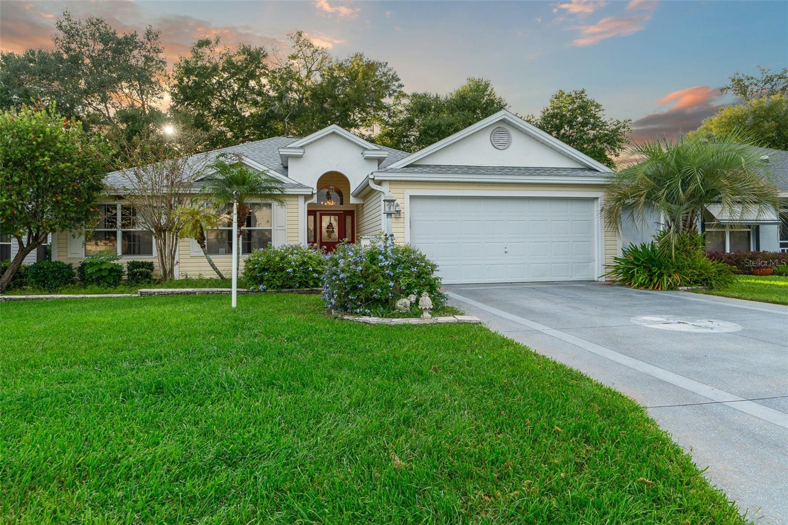 VILLAGES LADY LAKE UNIT 24 - Residential