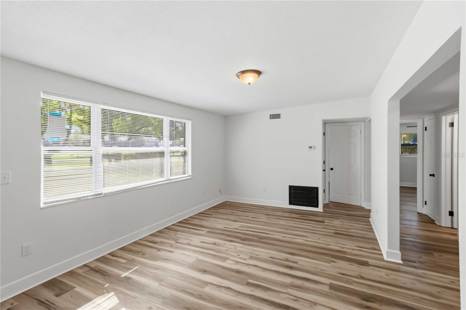 1806 DIERKER DRIVE