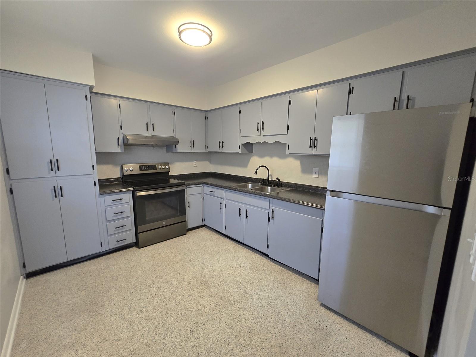 UNPLATTED - Residential Lease