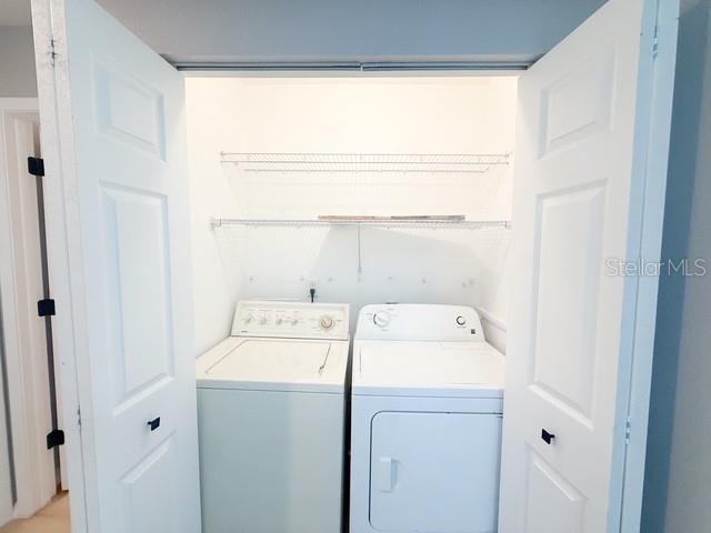 PARKSIDE VILLAS - Residential