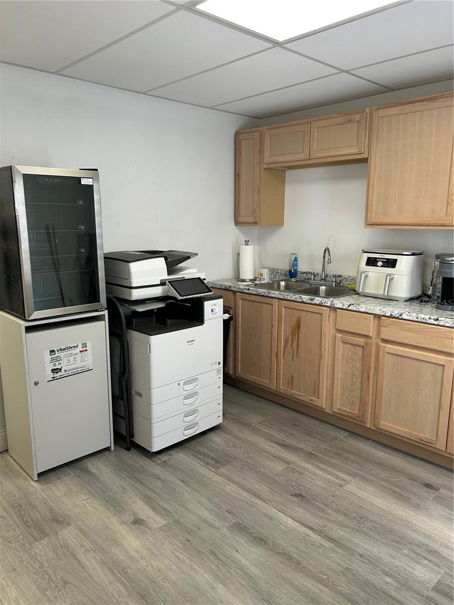 13302 WINDING OAK COURT