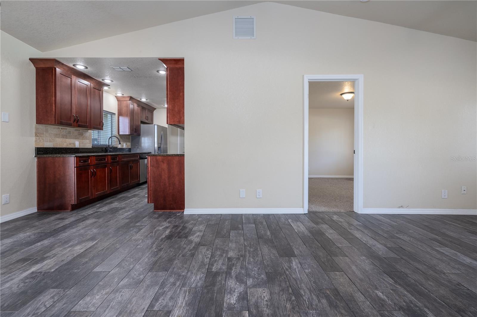 DEVONWOOD - Residential