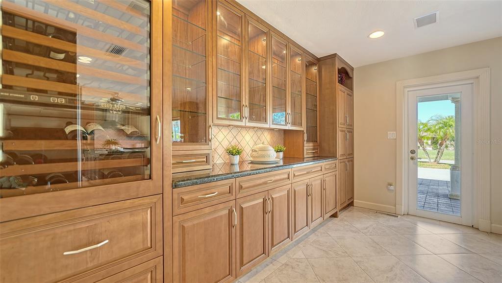 VENICE GULF VIEW REP - Residential