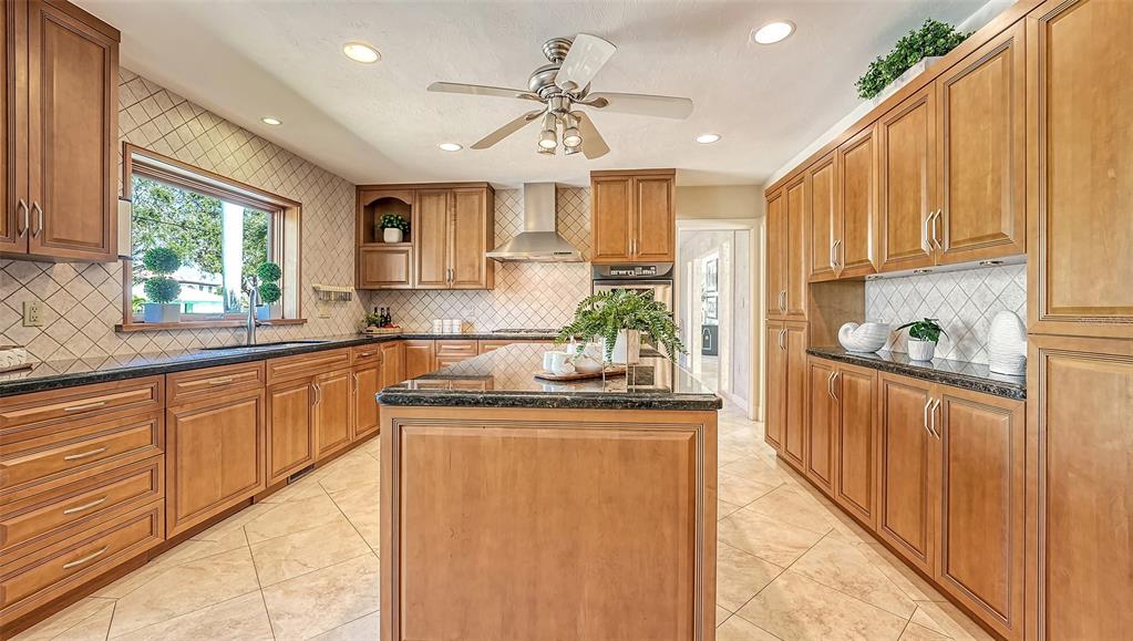 VENICE GULF VIEW REP - Residential