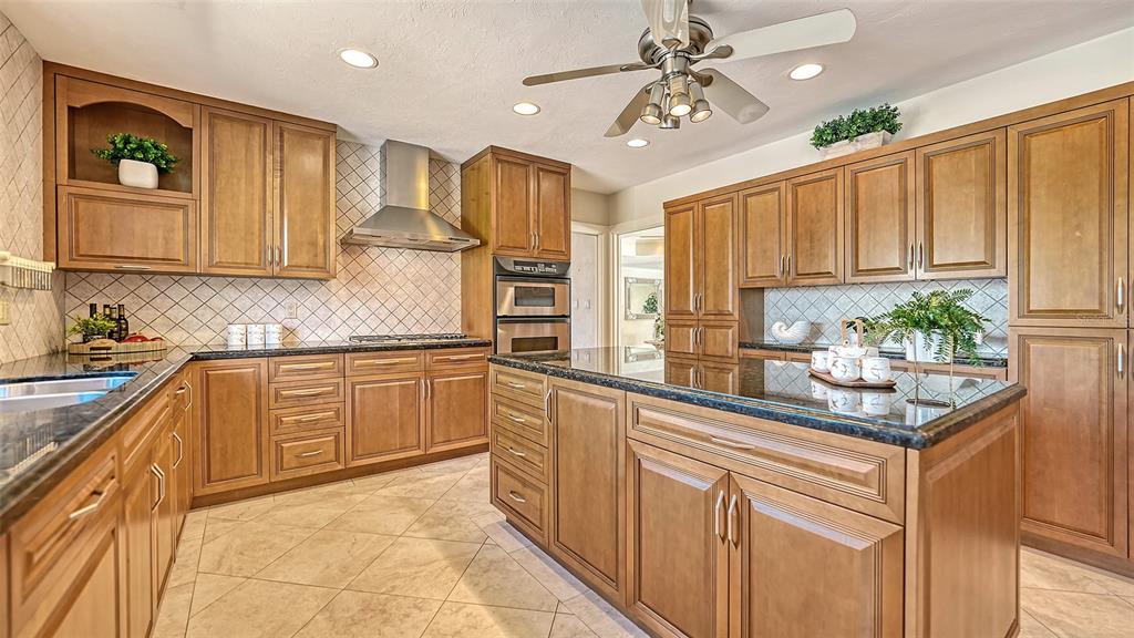 VENICE GULF VIEW REP - Residential