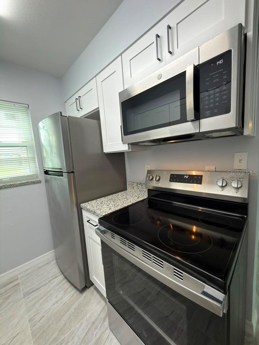 Photo of 843 Sky Lake Circle #B, Orlando, FL 32809 (MLS # S5149372)