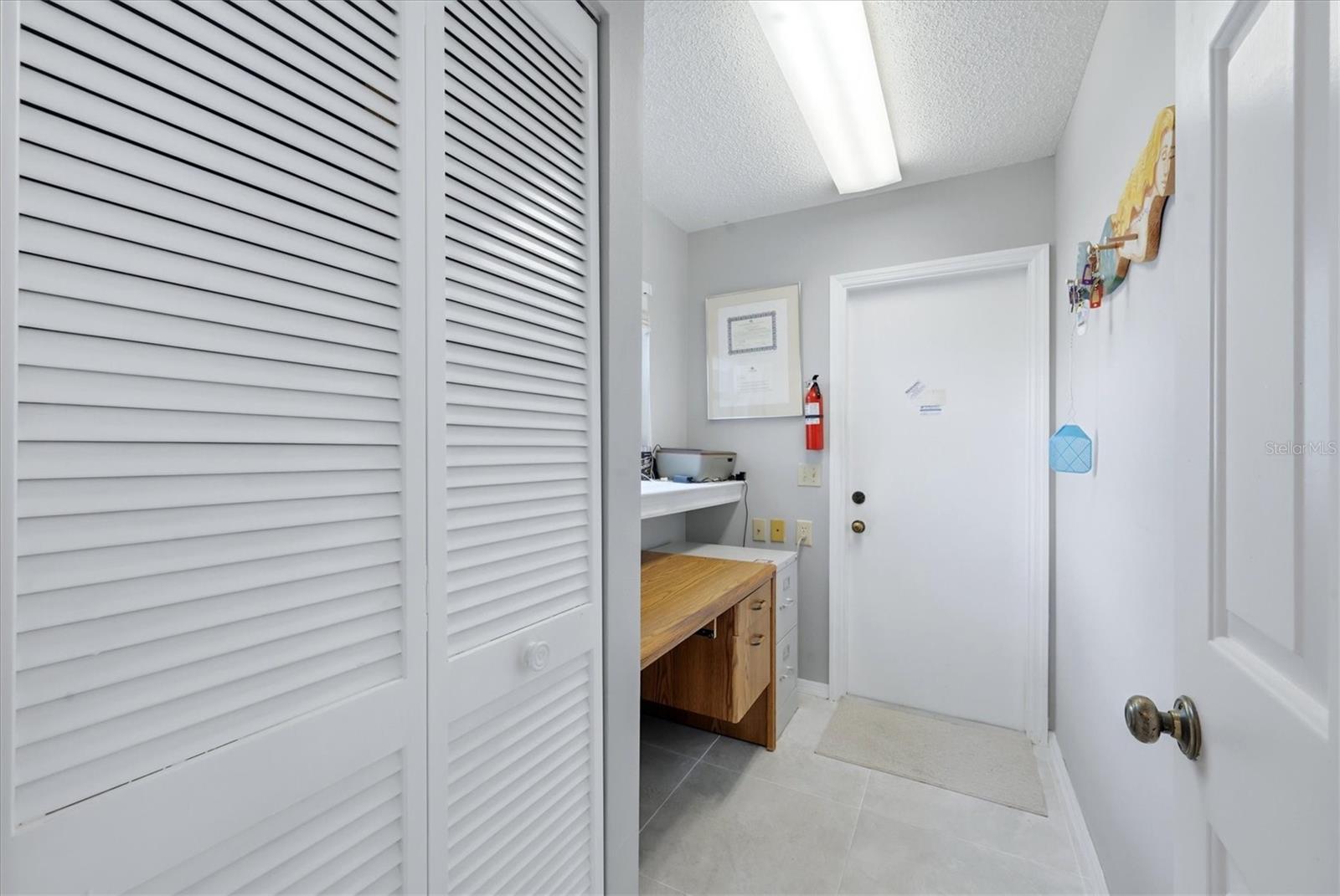 HARRINGTON LAKE - Residential