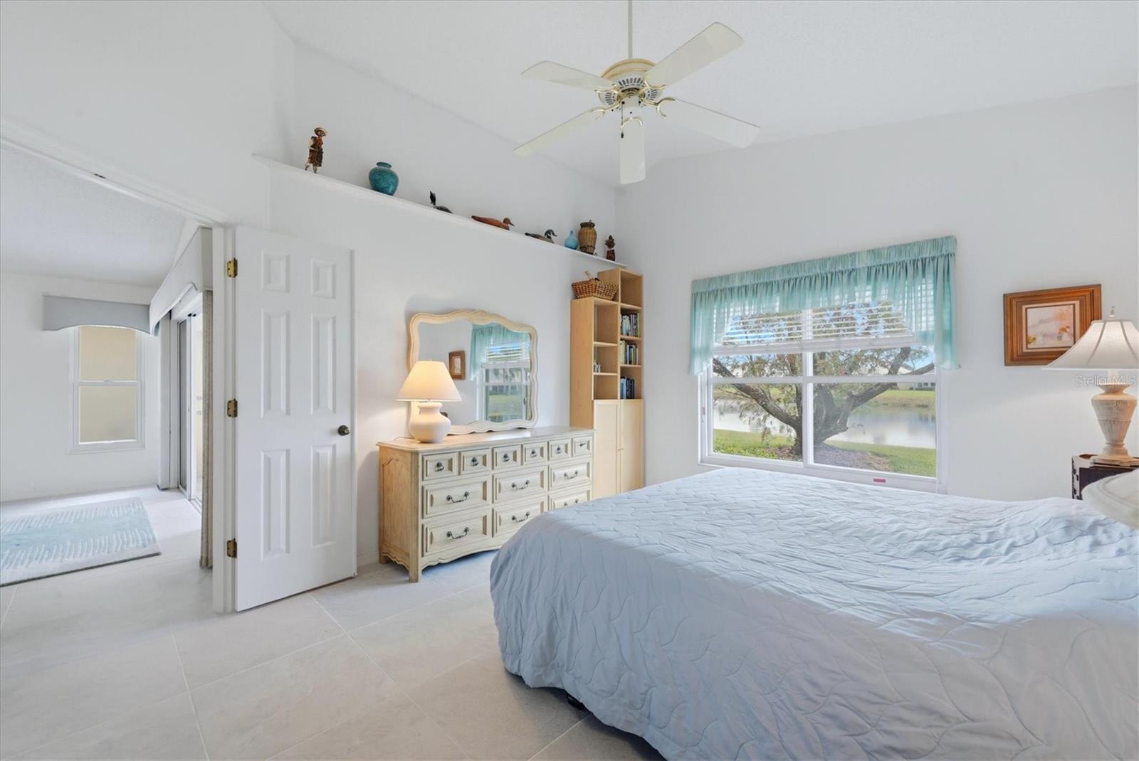 HARRINGTON LAKE - Residential