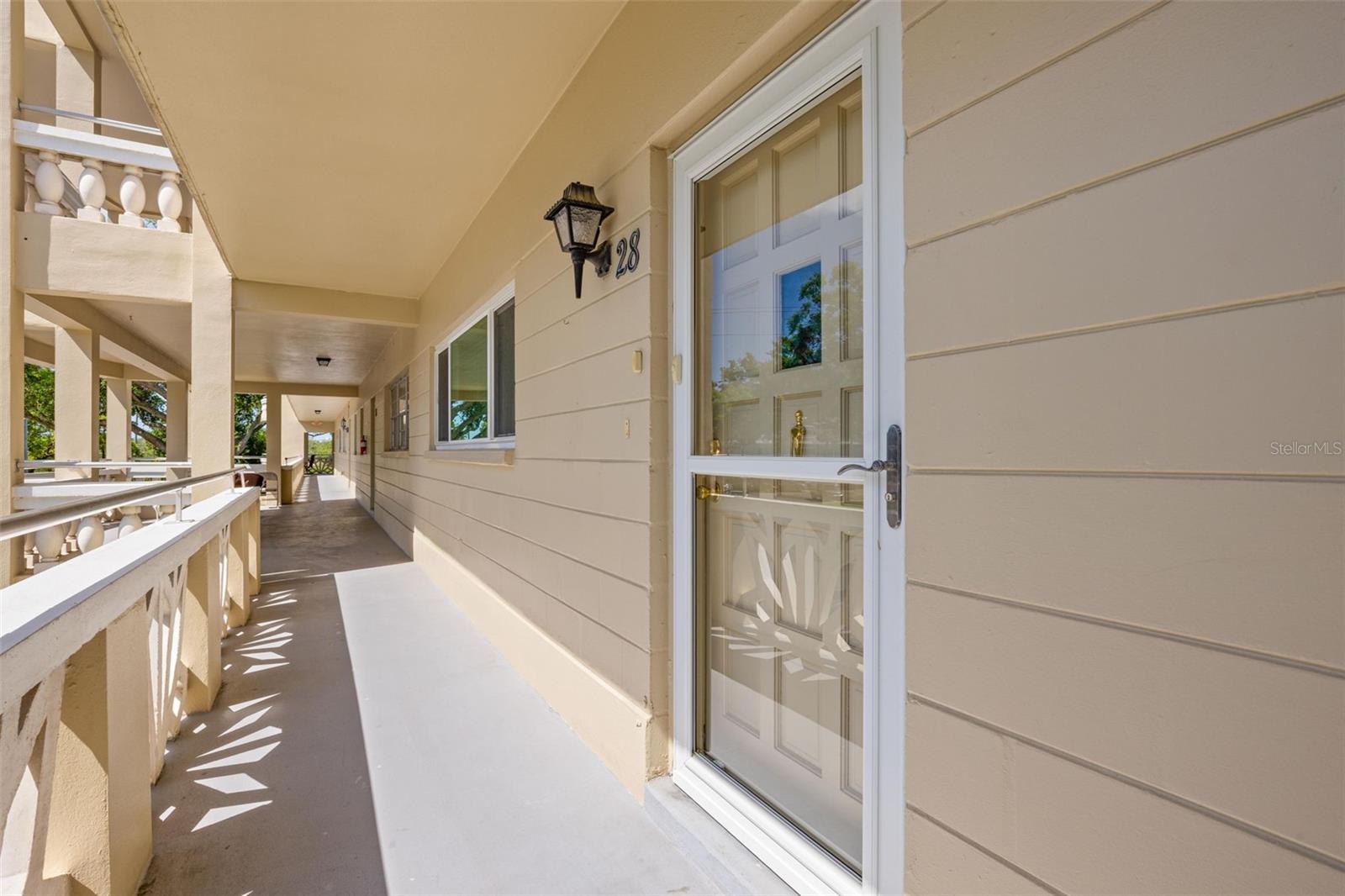 ON TOP OF THE WORLD - Residential