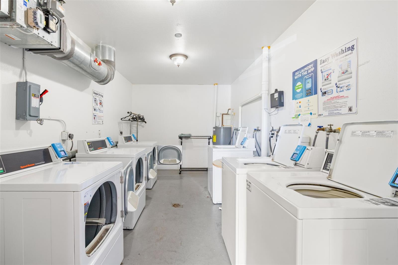 ON TOP OF THE WORLD - Residential