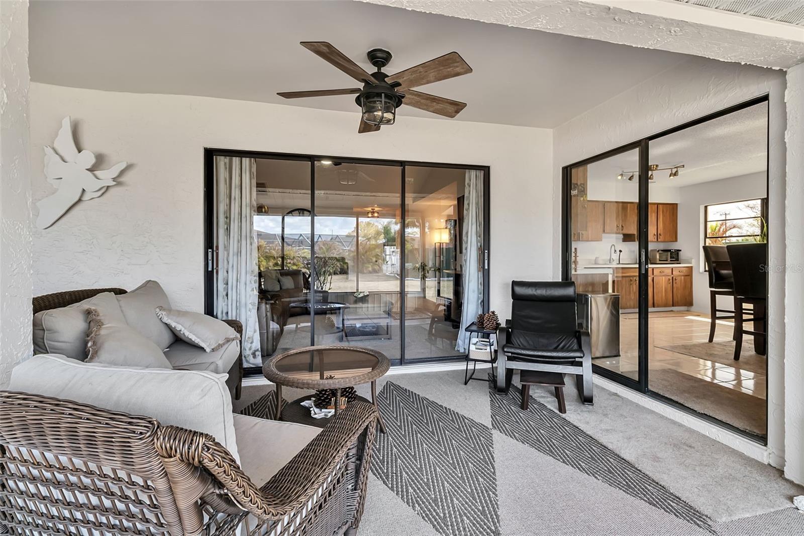 SUN CITY CENTER UNIT 47 - Residential