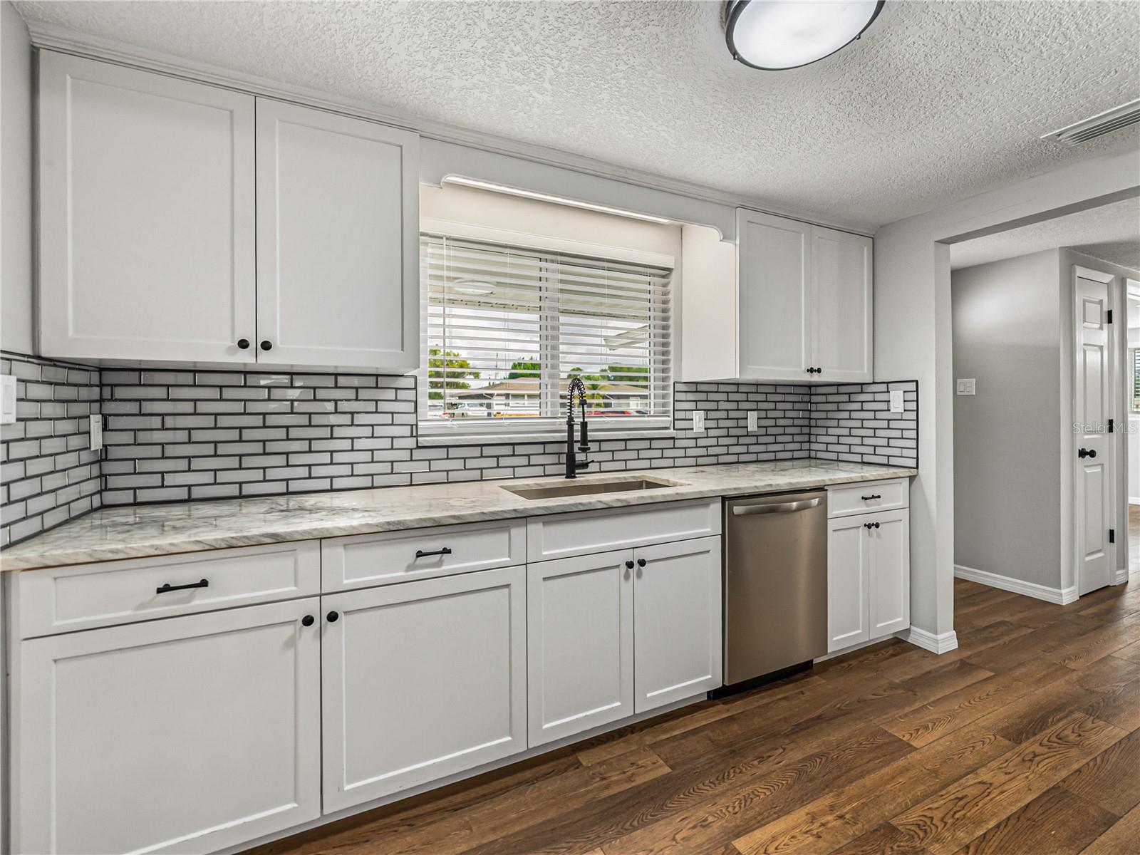 JASMINE LAKES - Residential