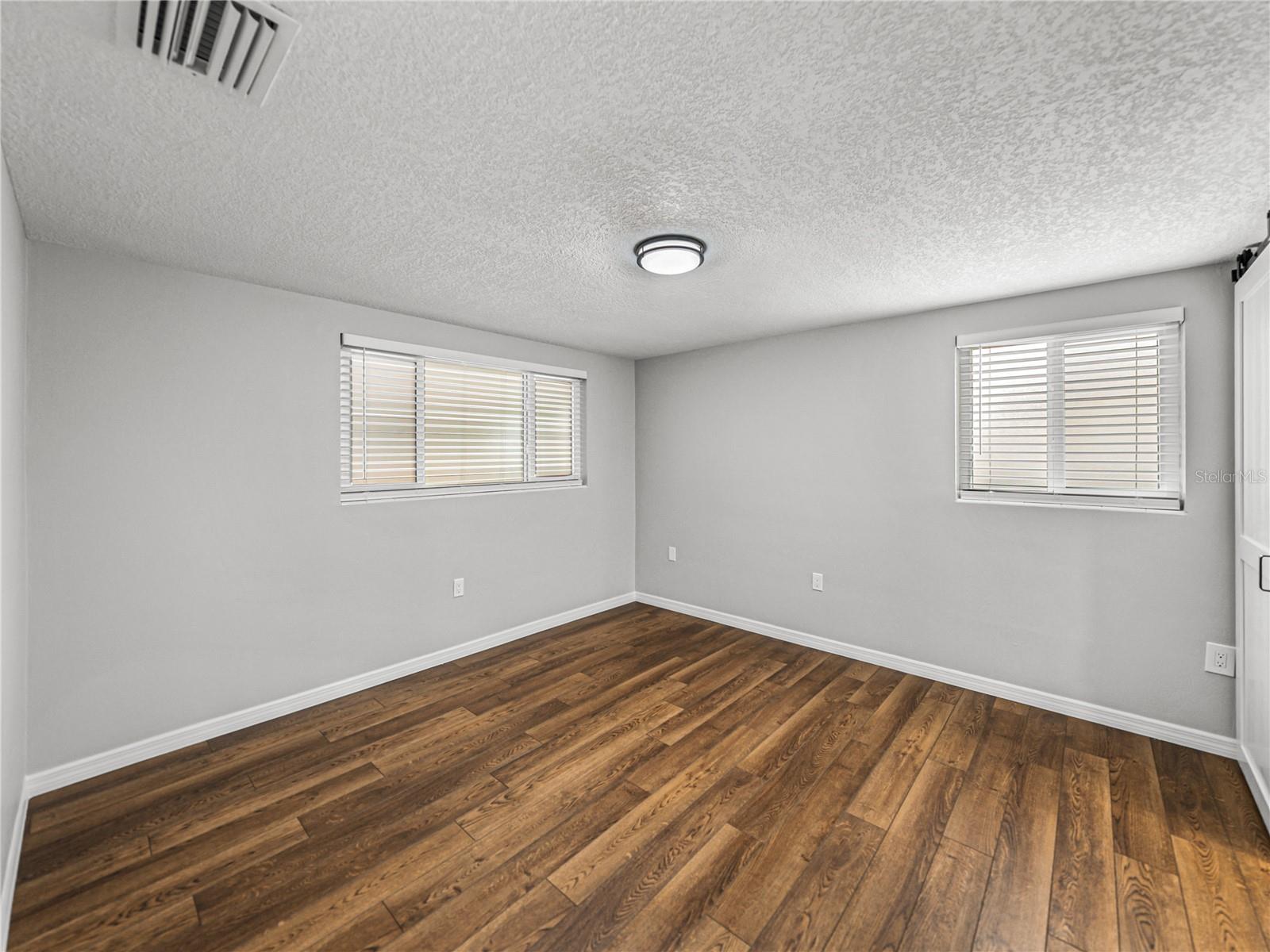 JASMINE LAKES - Residential