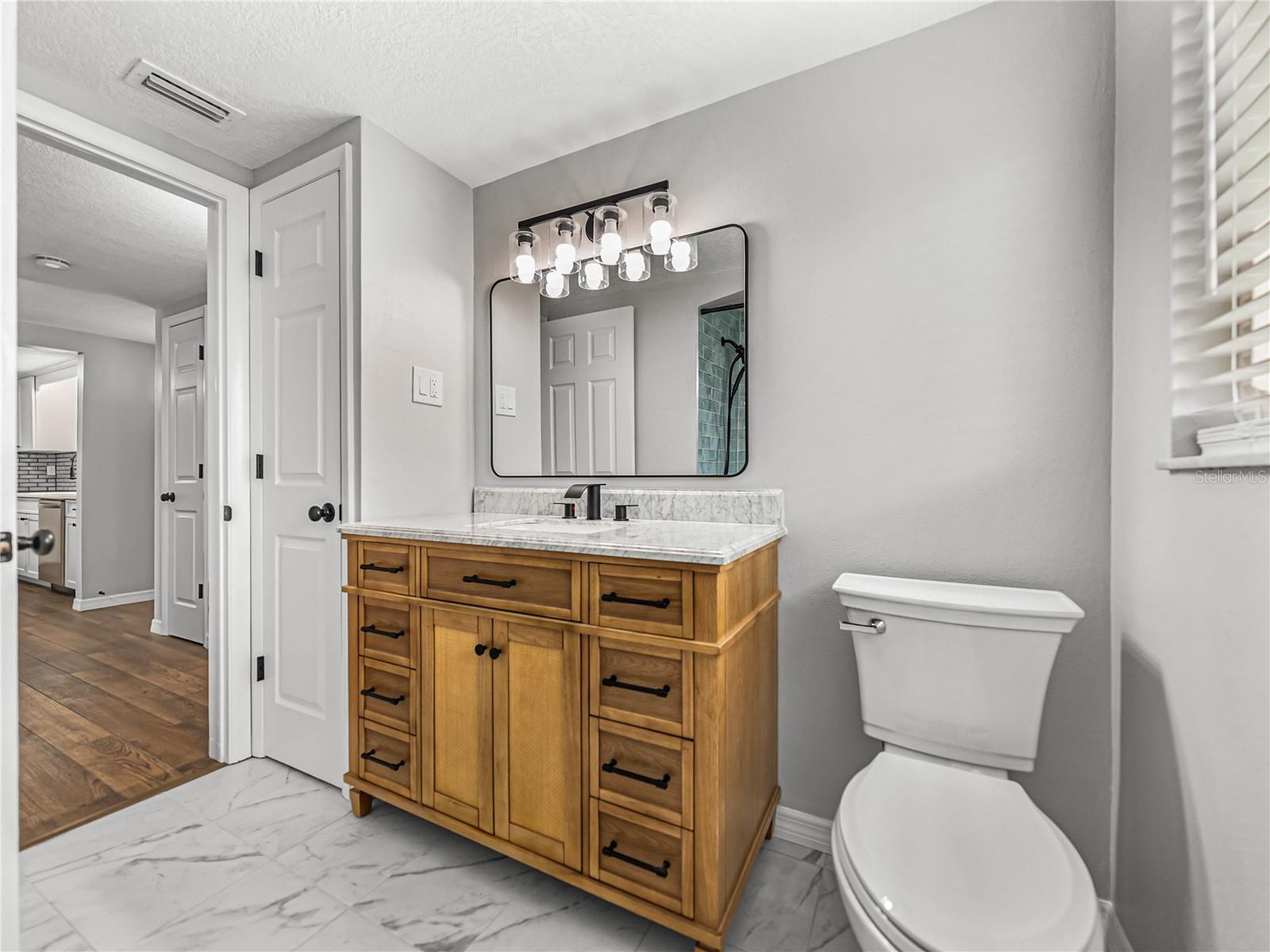 JASMINE LAKES - Residential