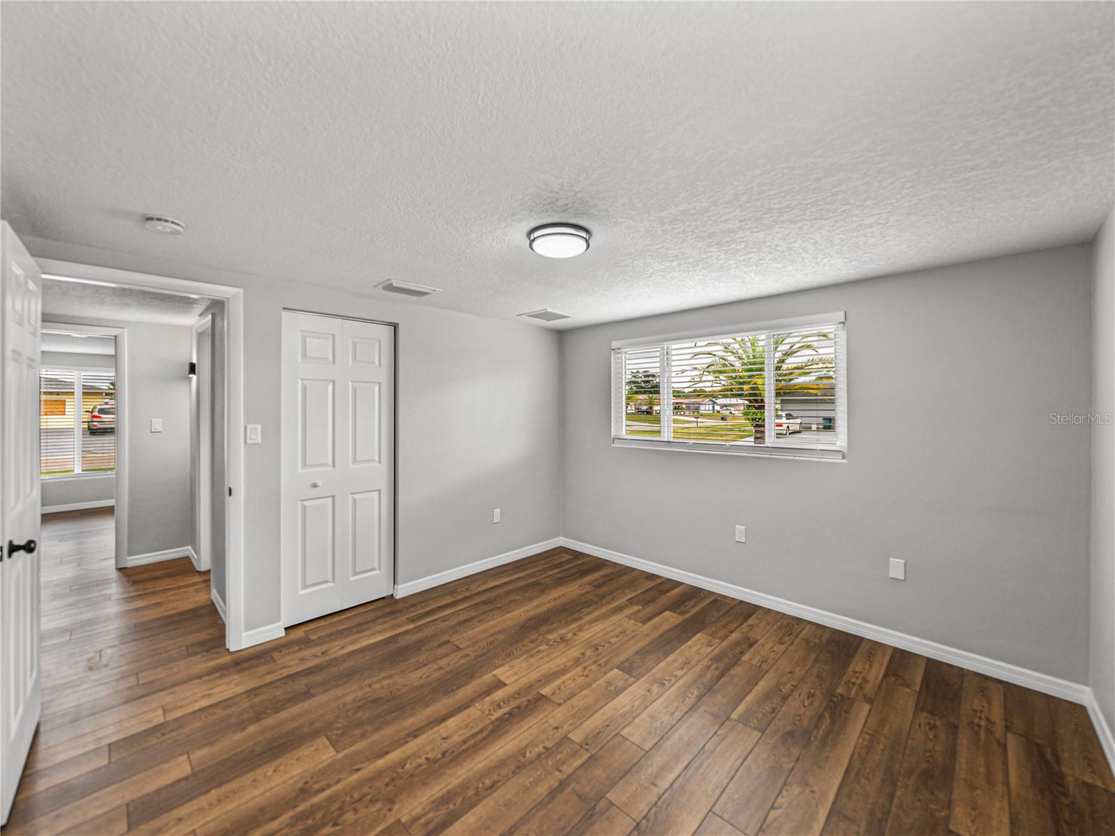 JASMINE LAKES - Residential