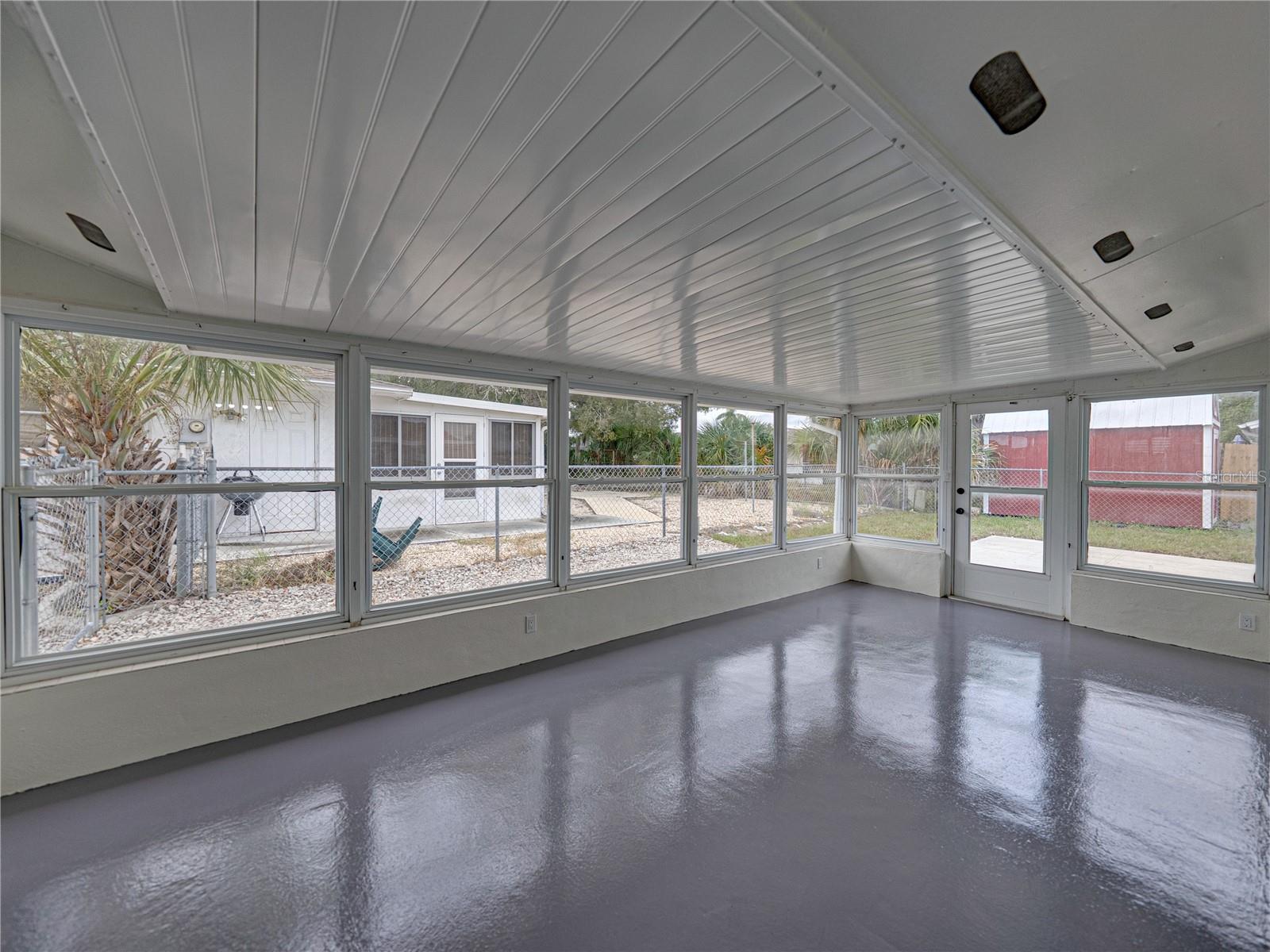 JASMINE LAKES - Residential