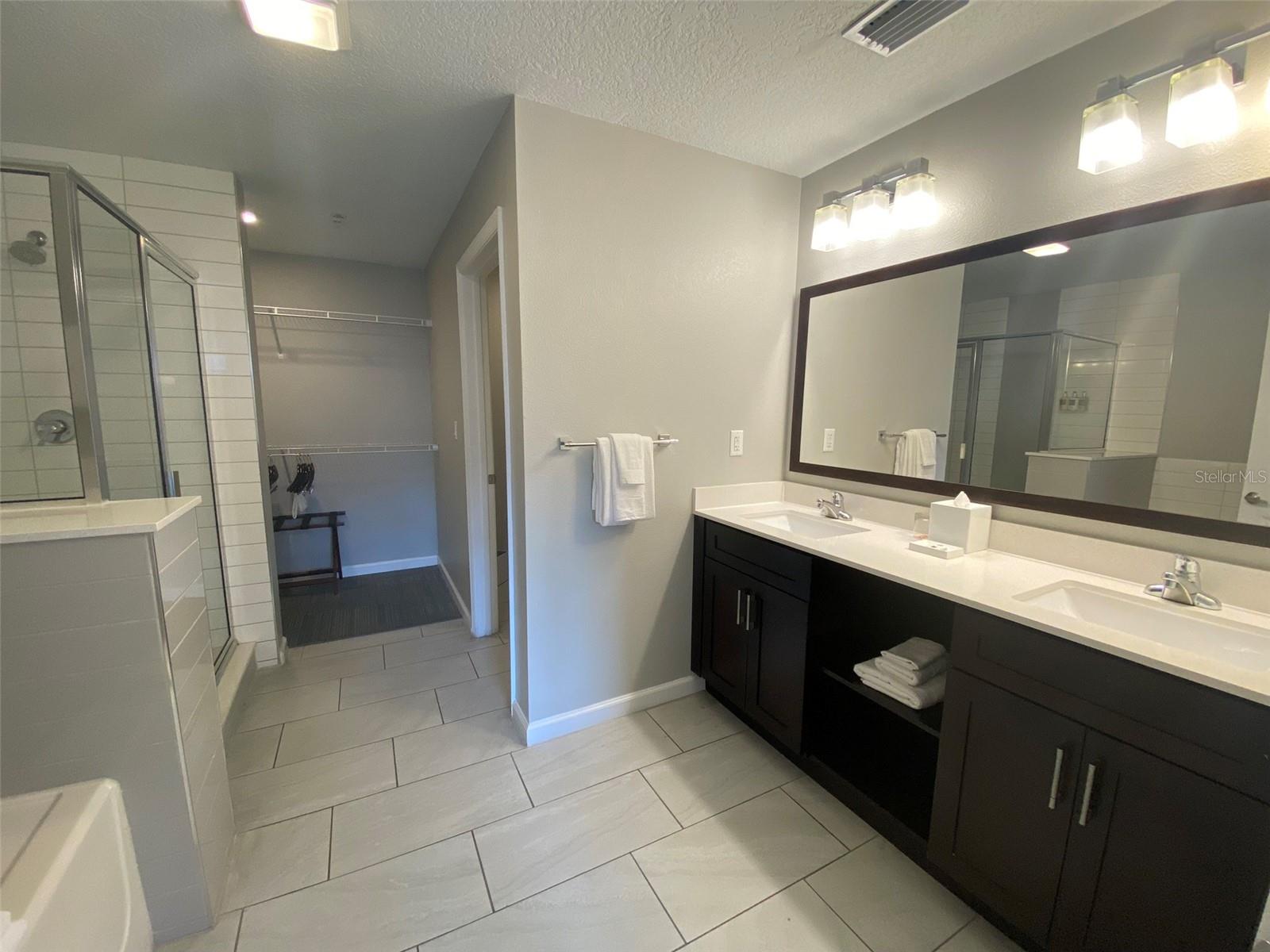 GROVE RESORT AND SPA HOTEL CONDOMINIUM - Residential