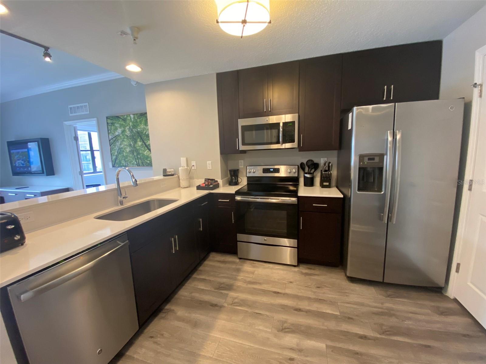 GROVE RESORT AND SPA HOTEL CONDOMINIUM - Residential