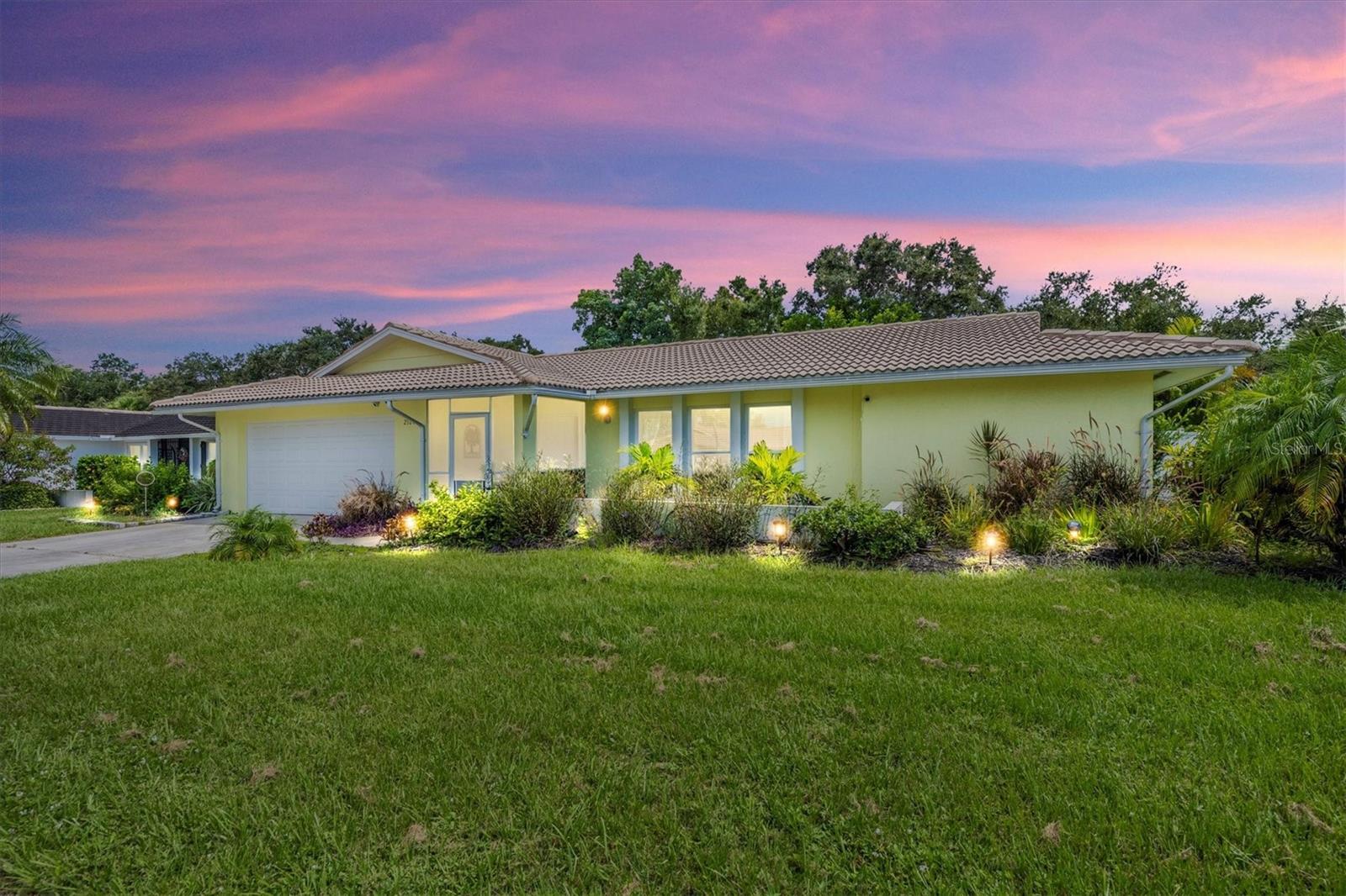 GULF GATE WOODS - Residential