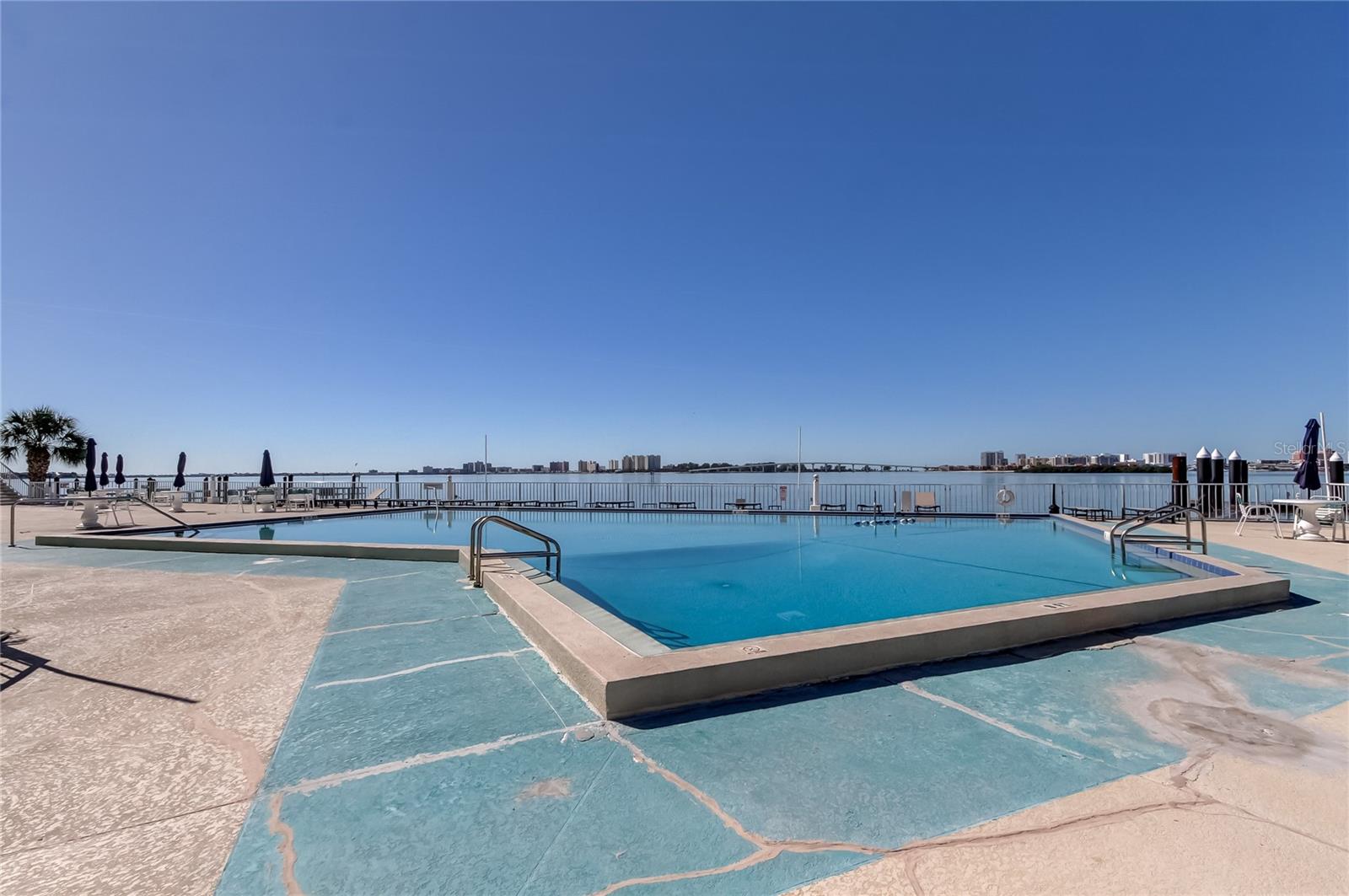 PIERCE 100 CONDO - Residential