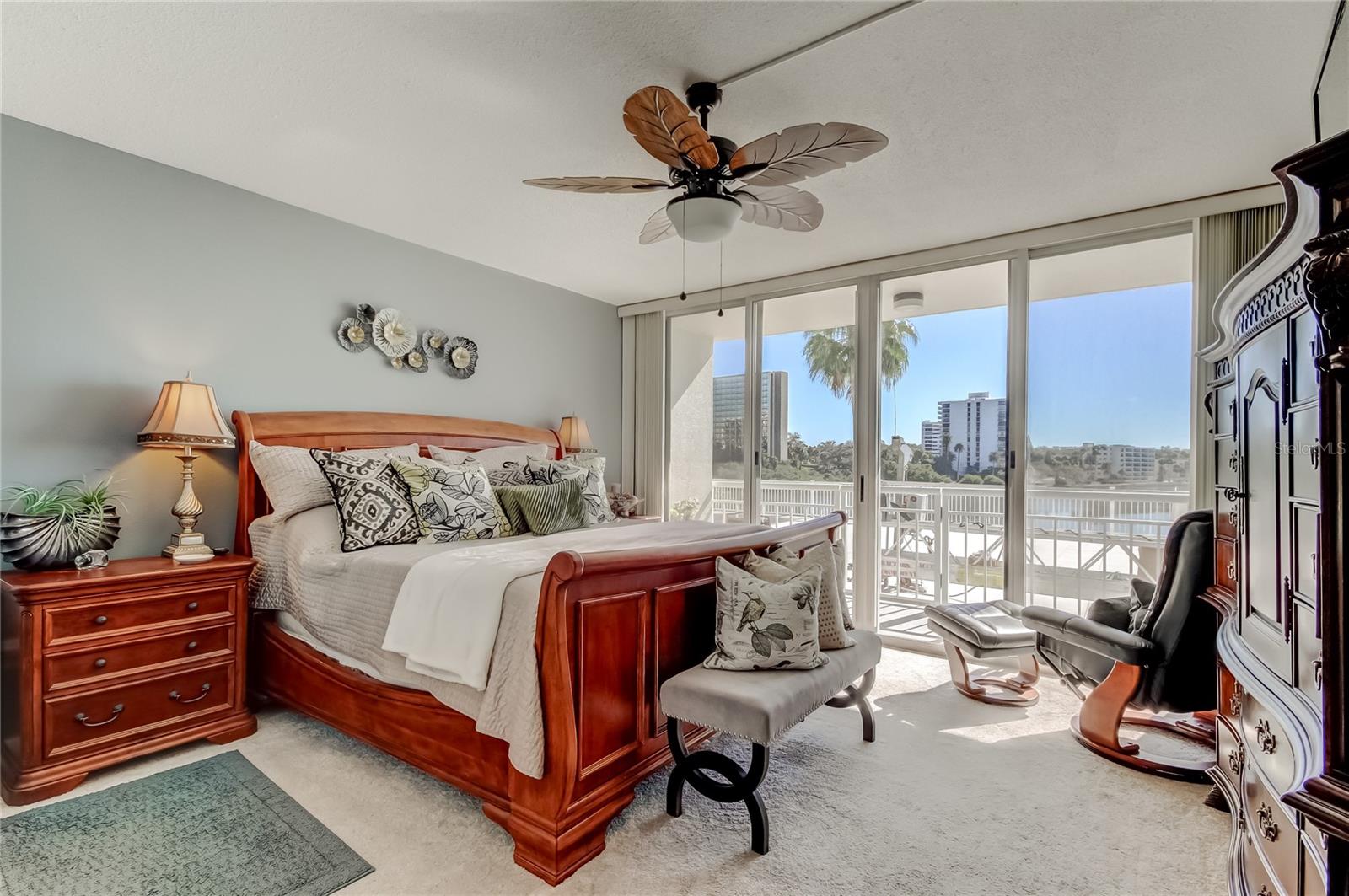 PIERCE 100 CONDO - Residential