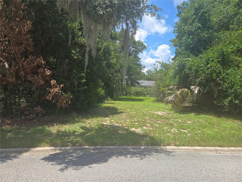 Photo of 29 Creekside Drive, Palm Coast, FL 32137 (MLS # FC320022)