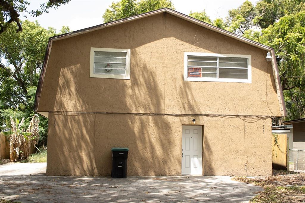 Photo of 621 W South Street, Orlando, FL 32805 (MLS # O6402329)