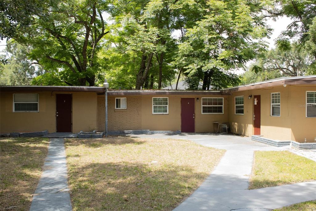 Photo of 621 W South Street, Orlando, FL 32805 (MLS # O6402329)