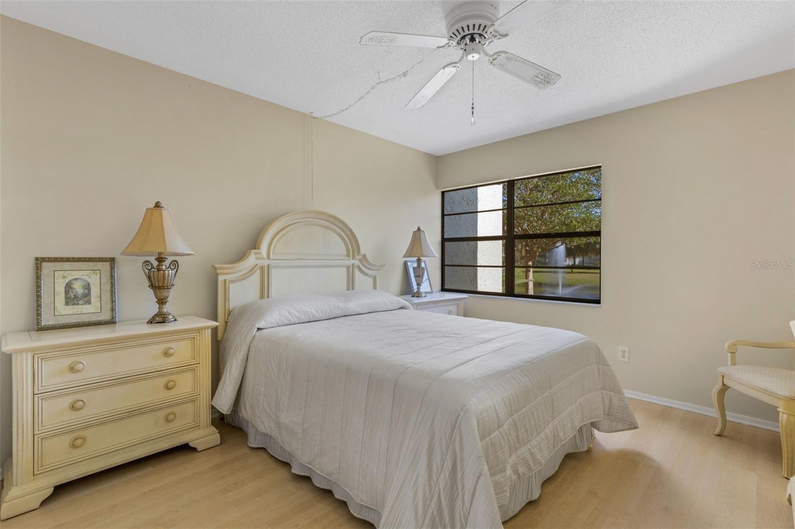 LAKEVIEW OF LARGO - Residential