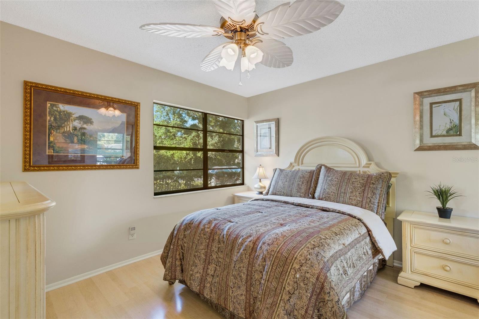LAKEVIEW OF LARGO - Residential