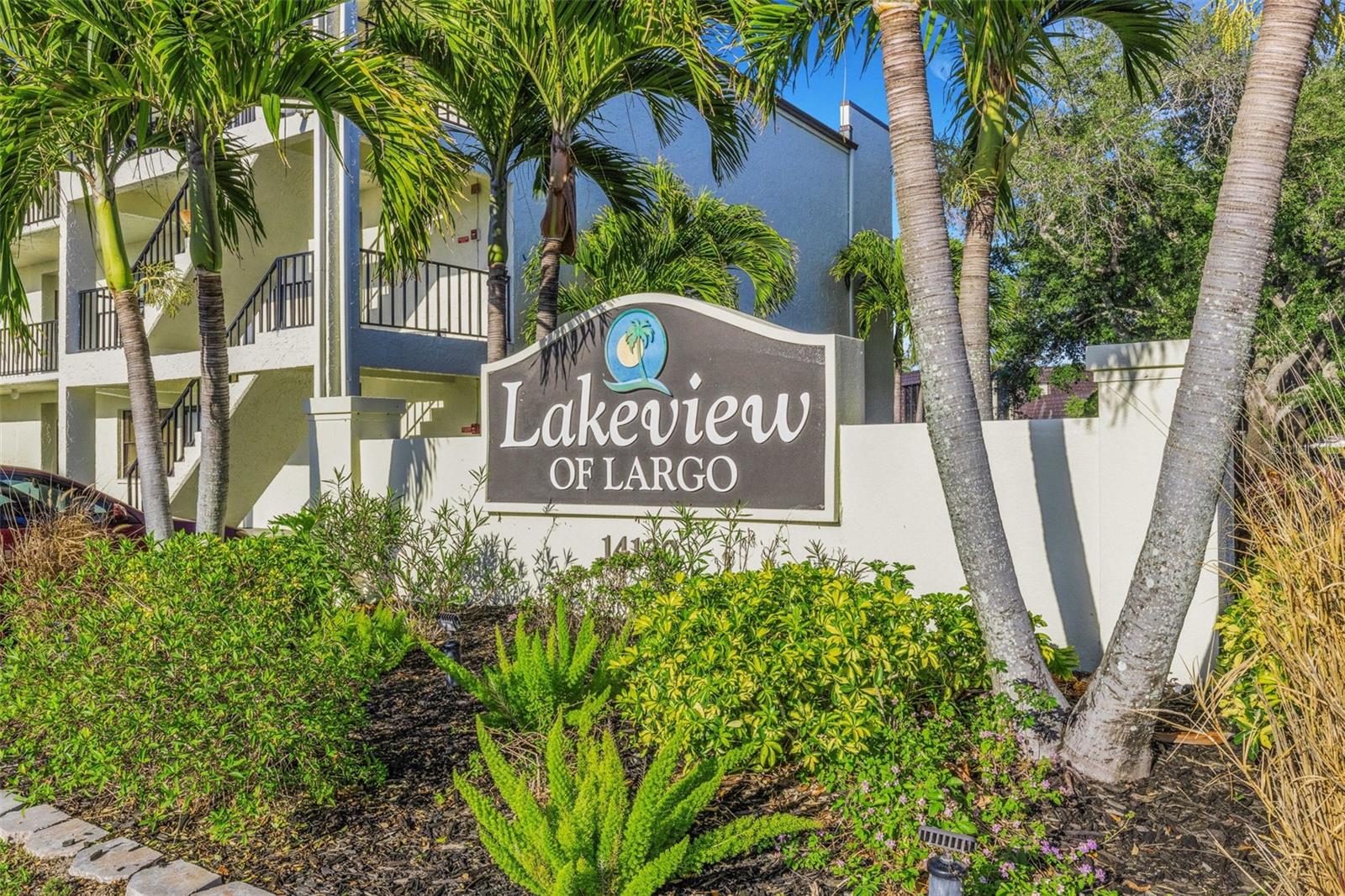 LAKEVIEW OF LARGO - Residential