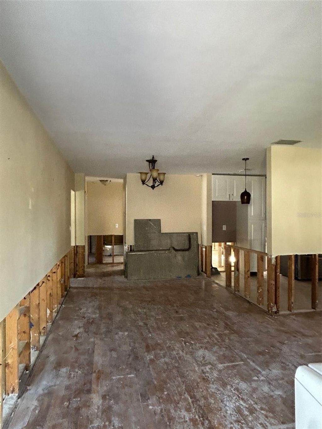 Photo of 1786 Nevada Avenue NE, St Petersburg, FL 33703 (MLS # TB8438887)