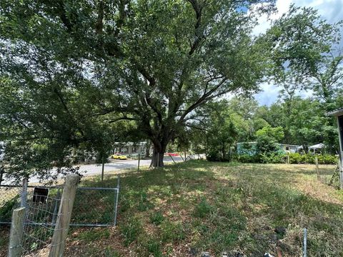 Tiny photo for 10641 SE 127th Lane, Belleview, FL 34420 (MLS # OM724556)
