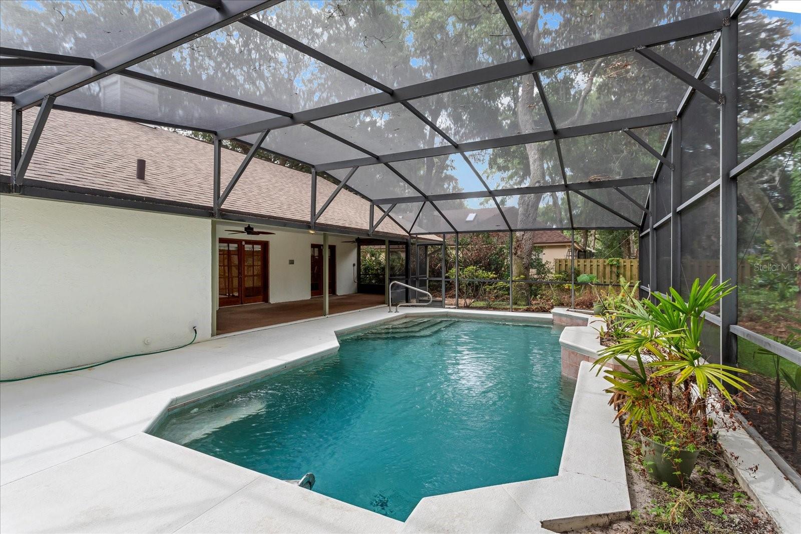 662 SARANAC DRIVE