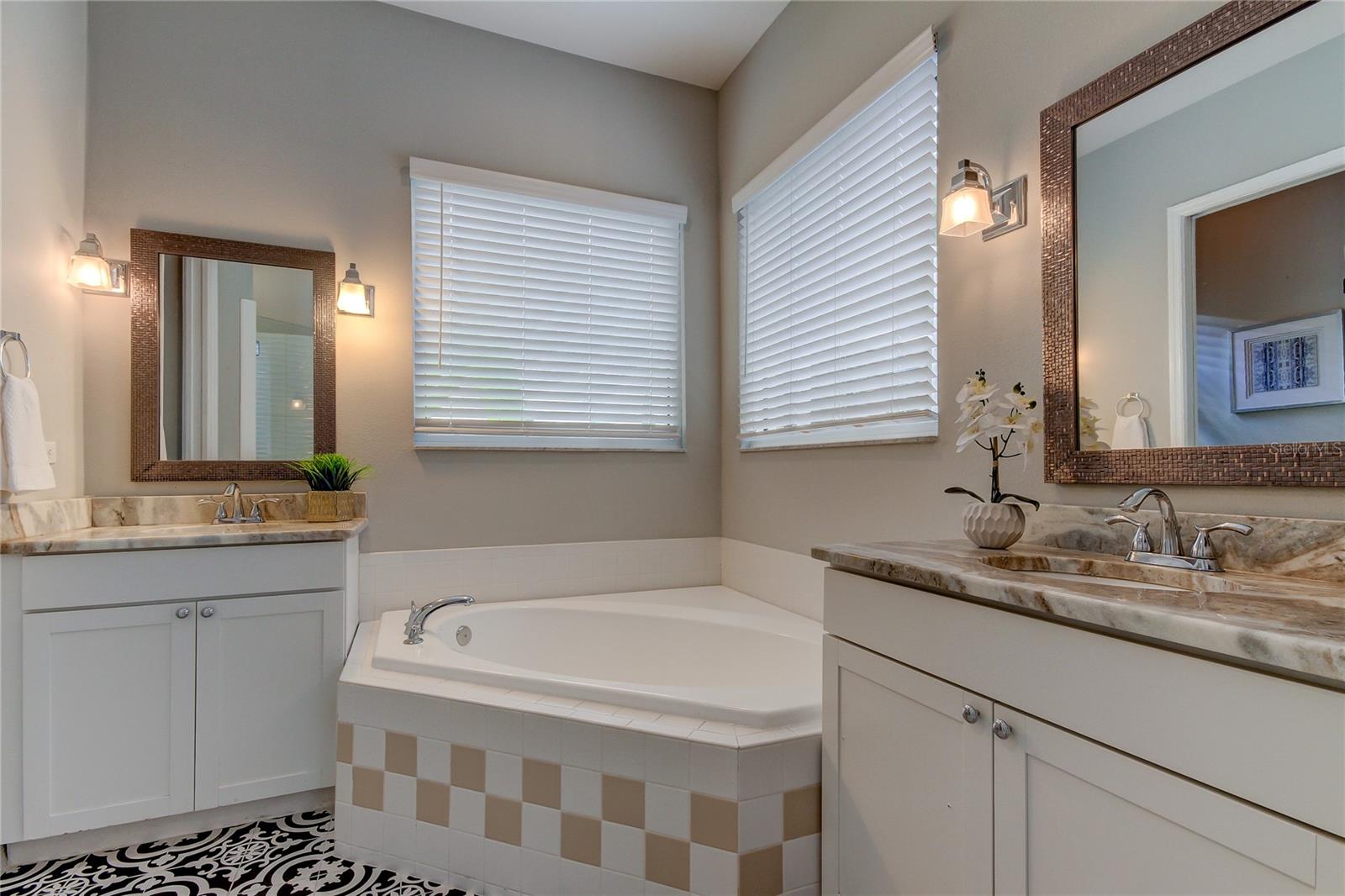 CROSS CREEK - UNIT TWO - Residential Lease