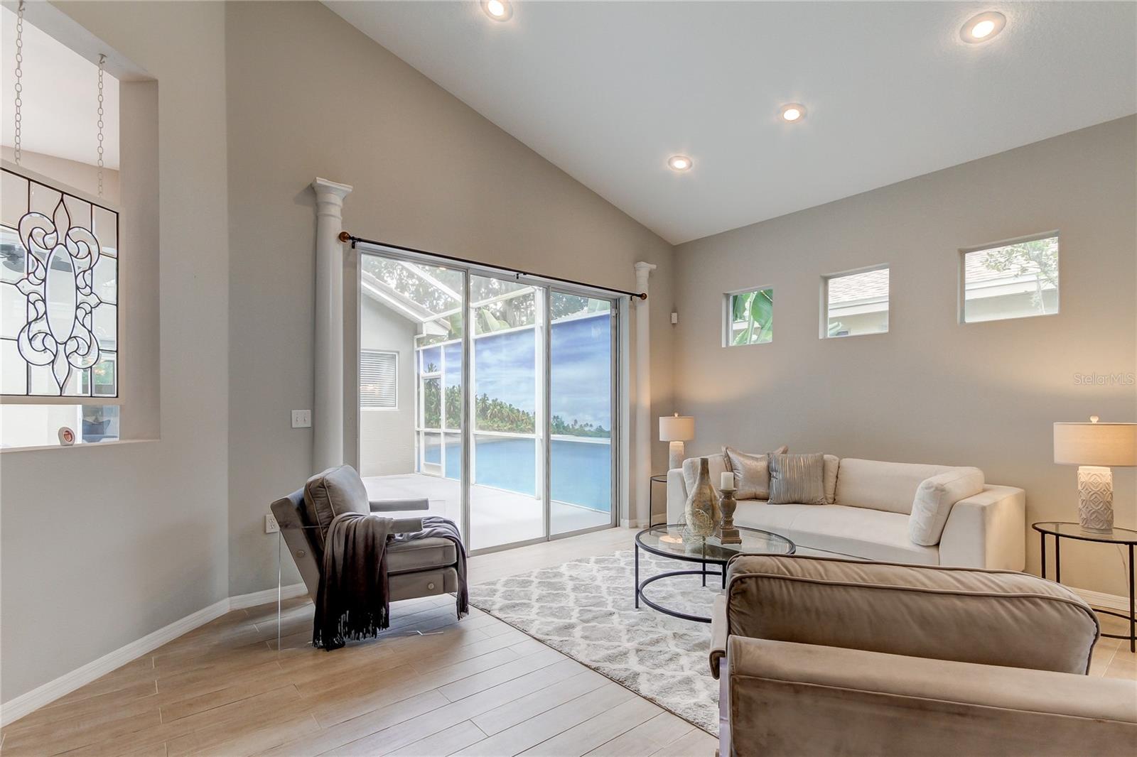 CROSS CREEK - UNIT TWO - Residential Lease