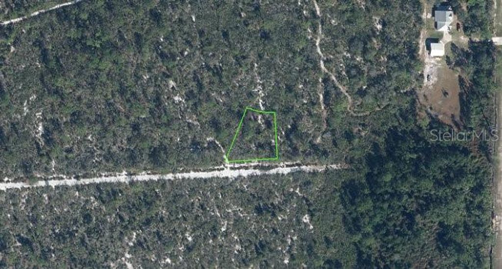 Photo of 1213 Twin Pines Drive, Sebring, FL 33875 (MLS # P4937891)