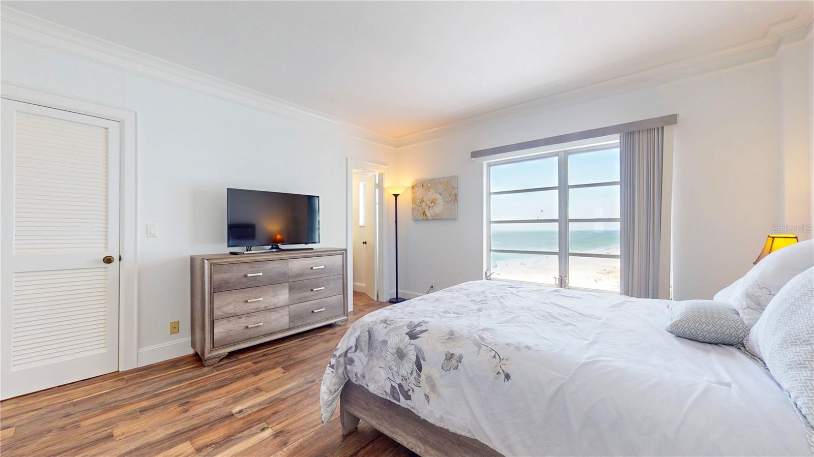 BEAU MONDE CONDO - Residential